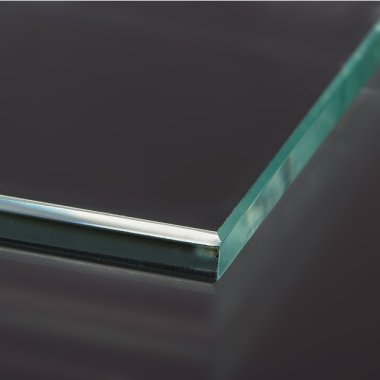 Glas med poleret kant