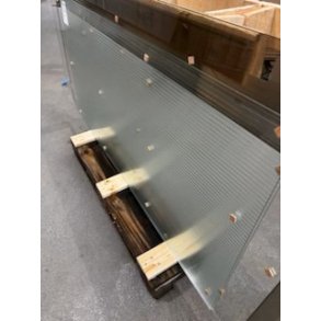 4 mm rillet h�rdet glas