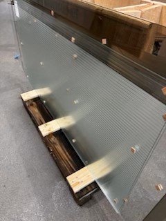4 mm rillet h�rdet glas